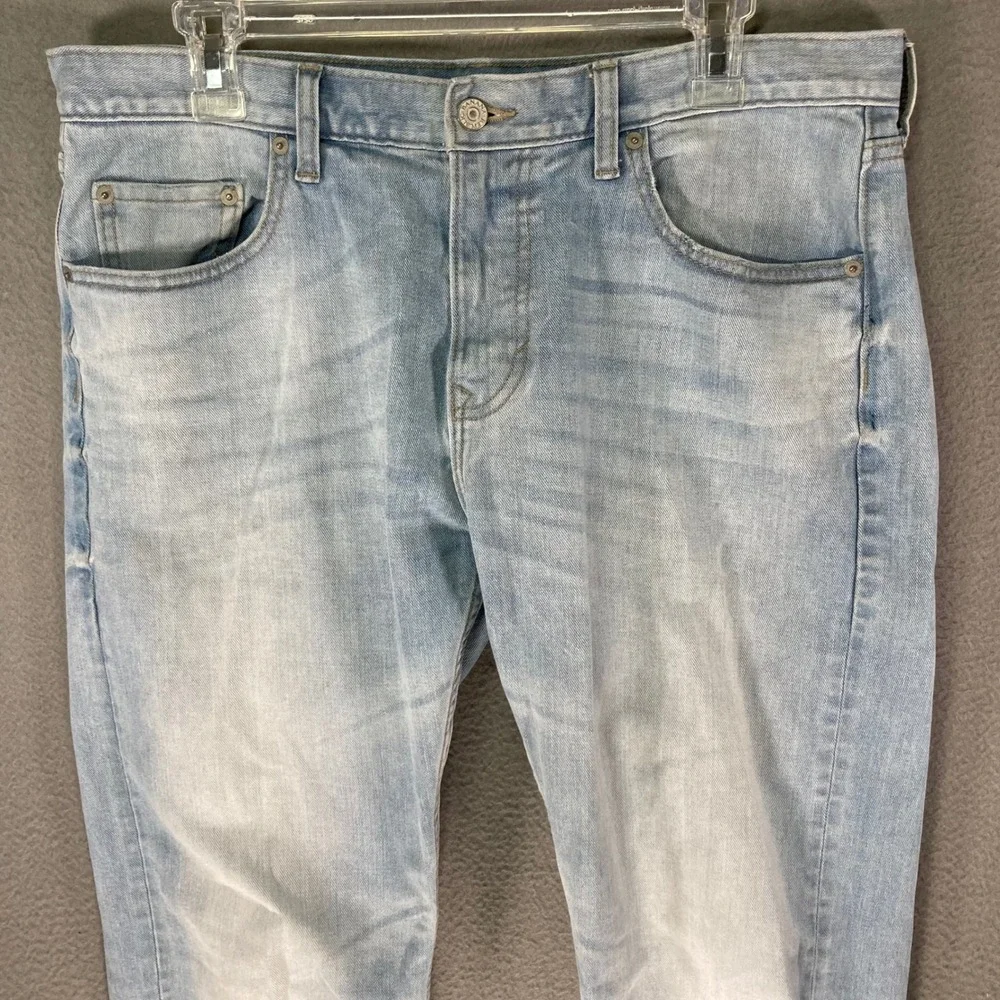 Banana Republic Slim Fit Light Wash Denim Jeans Men Size 34x32‎